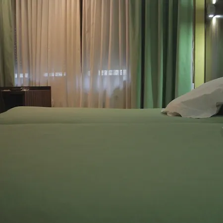 Gran Via 3* Saragossa