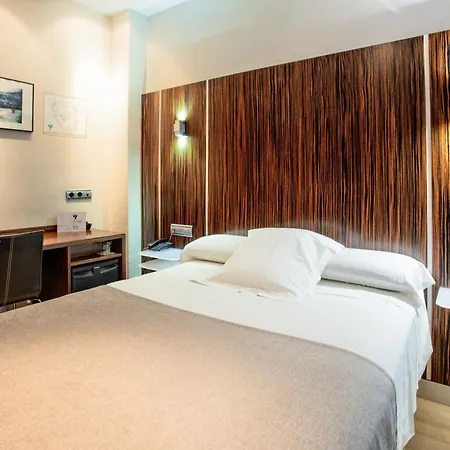 Hotel Gran Via Saragoça