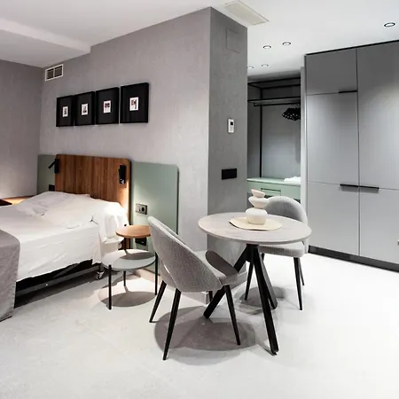 Gran Via Hotel 3*