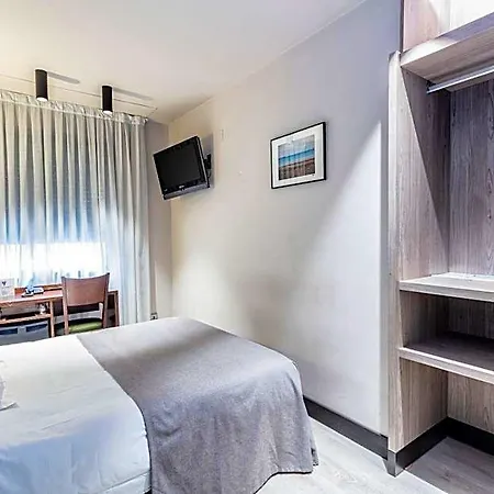 Hotel Gran Via