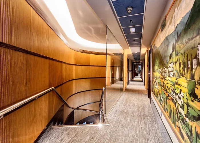 Gran Via 3* Saragoça