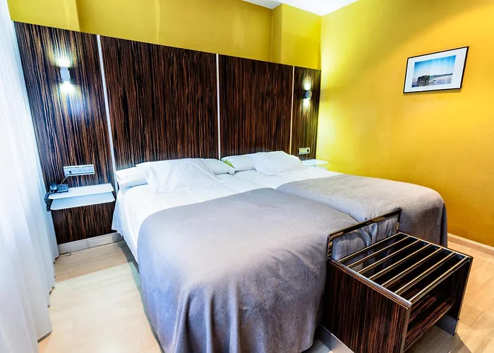 格兰大道酒店 3*