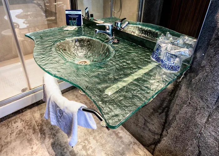 格兰大道酒店 3*