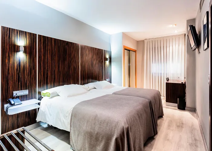 格兰大道酒店 3*