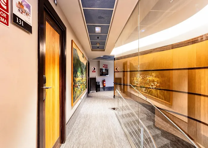 格兰大道酒店 酒店