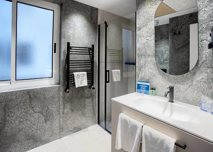 Gran Via 3* Saragoça